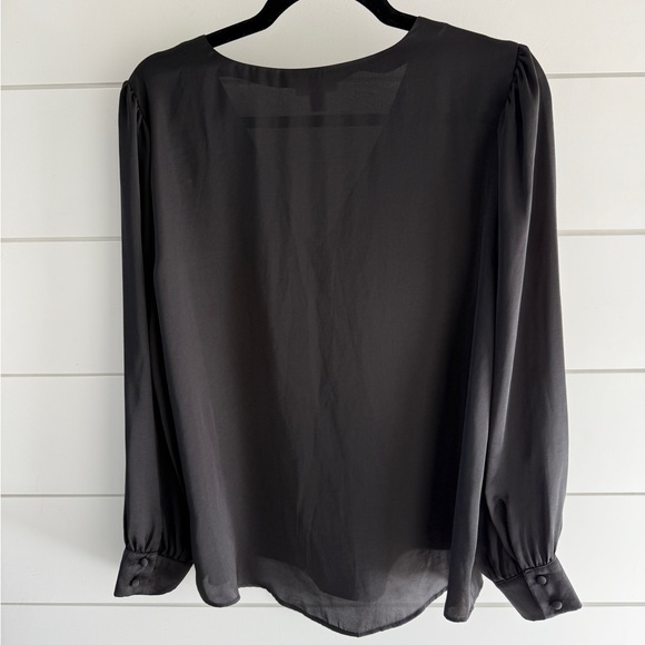 Vince Camuto Blouse, Size Medium - Picture 4 of 6